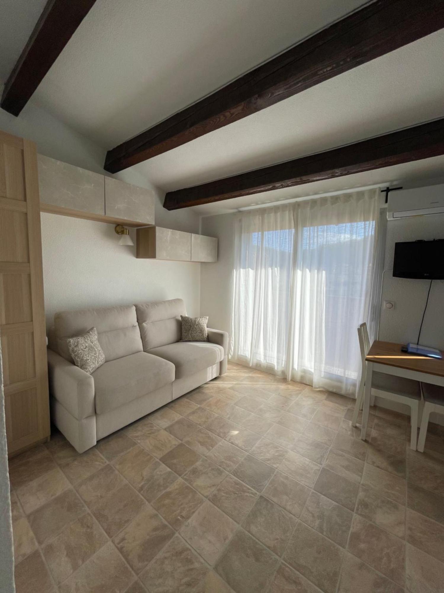 Appartement Pinede Piscine Clim Proche Plage Village Naturiste Agde Buitenkant foto